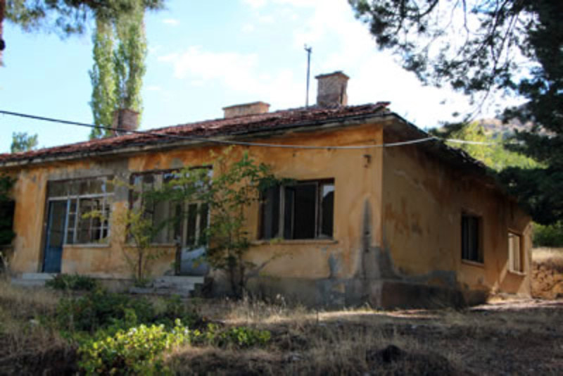 Farklı tipte bir İşletme lojmanı, bugün